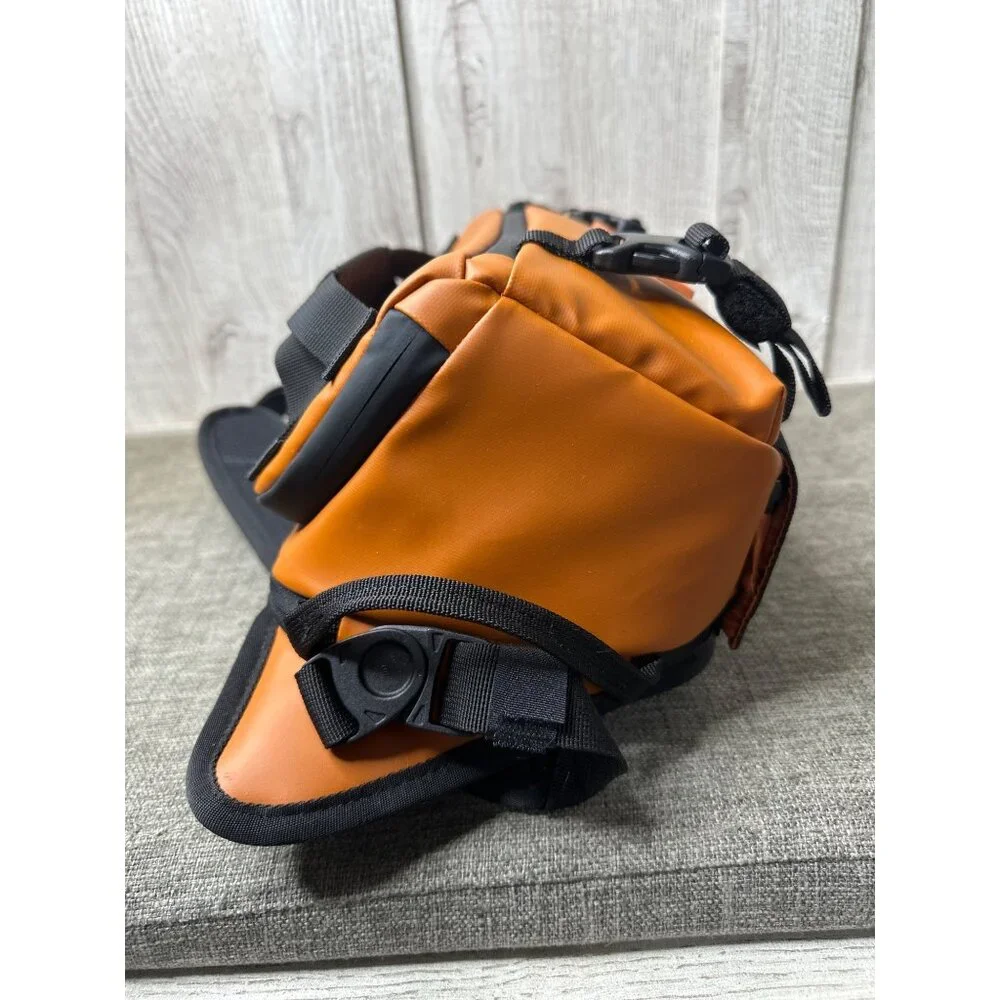 Wandrd Roam Sling Crossbody 6L Camera Bag Sedona Orange w/ Adj Strap & Dividers
